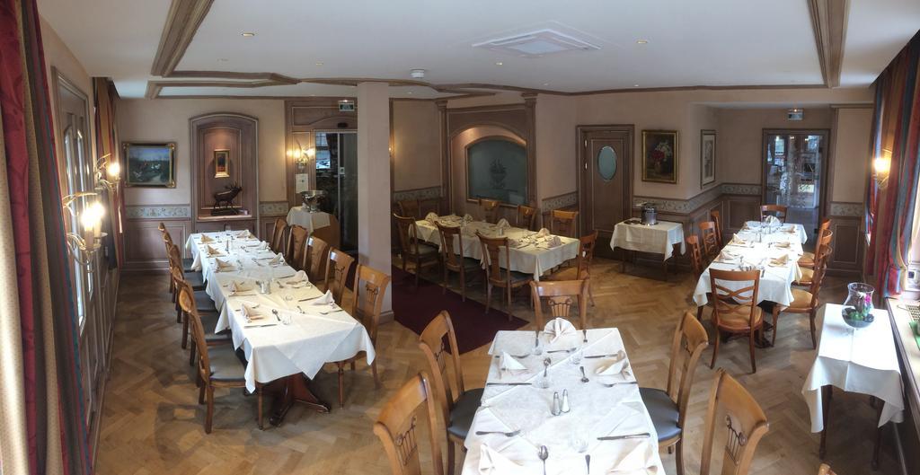 Hotel Restaurant Au Cerf D'Or Strazburg Dış mekan fotoğraf